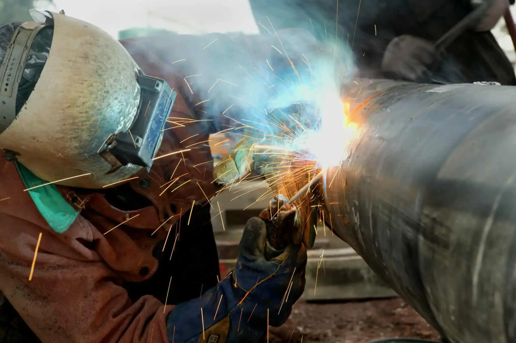 Welding pipeline